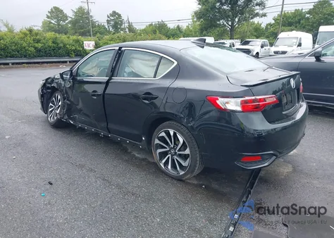 2018 Acura Ilx Special Edition z USA, uszkodzony, nr VIN 19UDE2F46JA005564